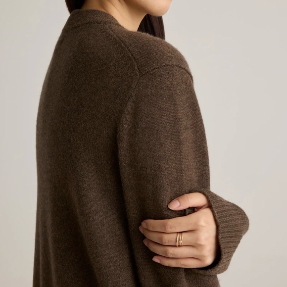 Quince Mongolian Cashmere Oversized Crew Neck Sweater in Brown Size XL - Picture 7 of 16